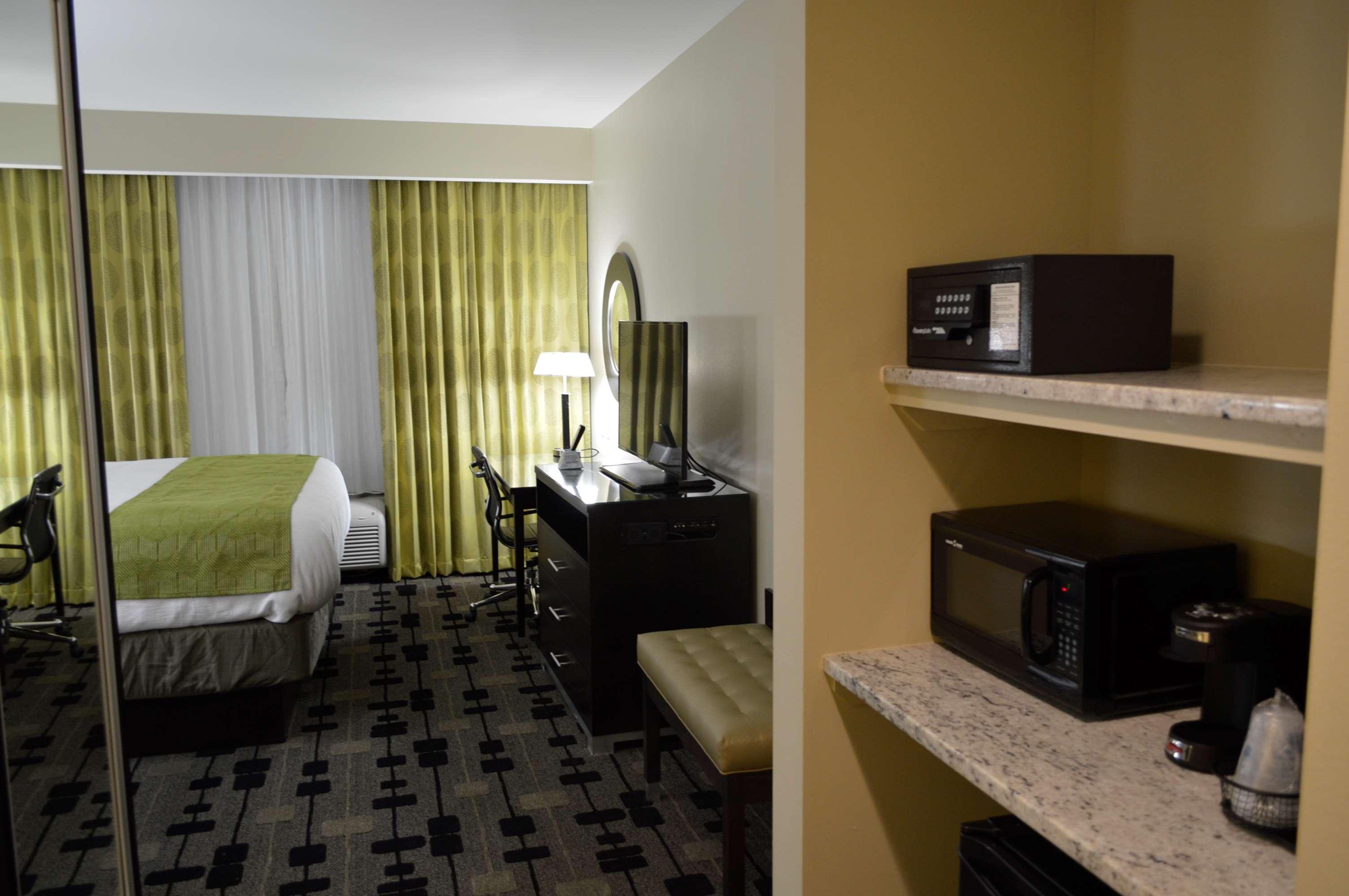 Best Western Plus University Inn Hattiesburg Εξωτερικό φωτογραφία