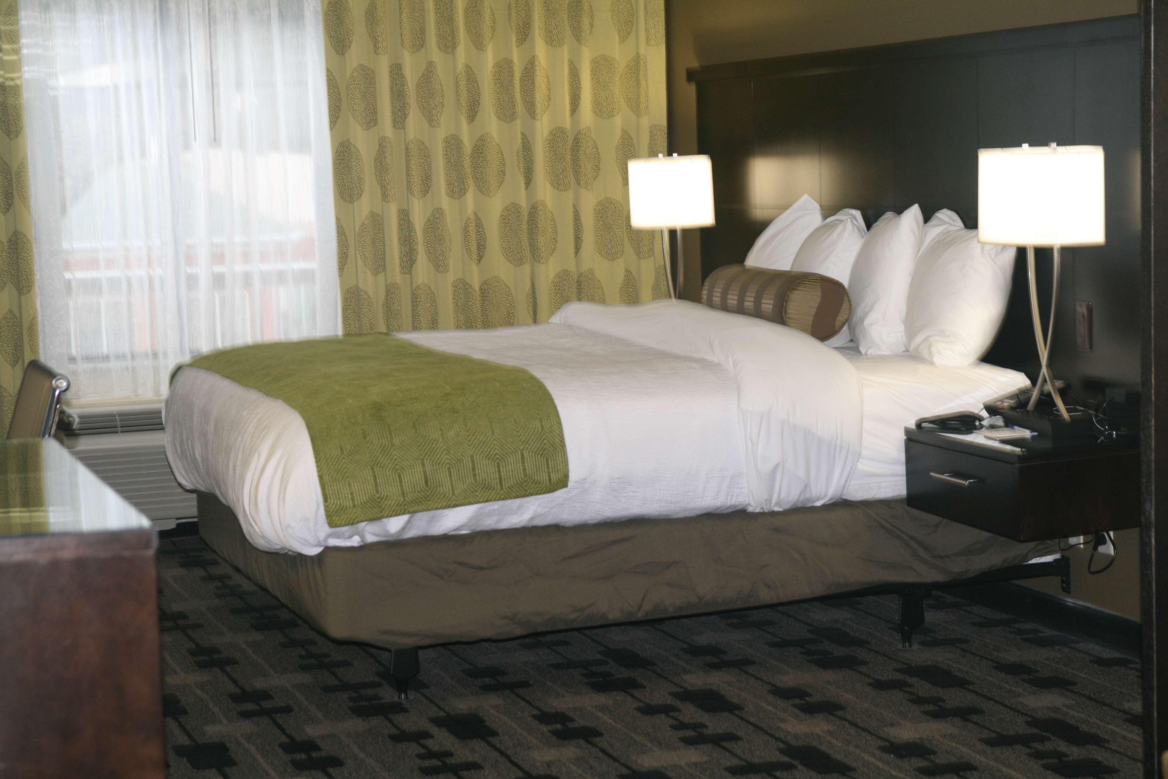 Best Western Plus University Inn Hattiesburg Εξωτερικό φωτογραφία