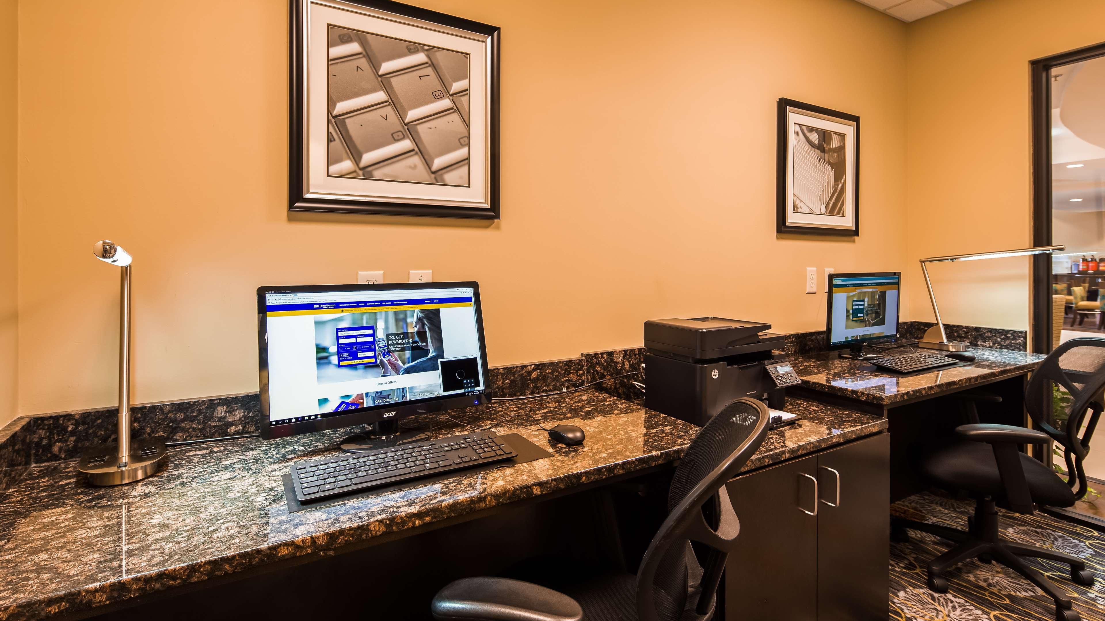 Best Western Plus University Inn Hattiesburg Εξωτερικό φωτογραφία